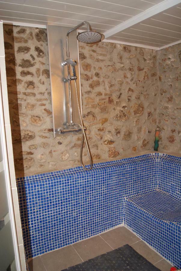 Apartament Codina 40 Apartment Torroella de Montgrí Exterior foto